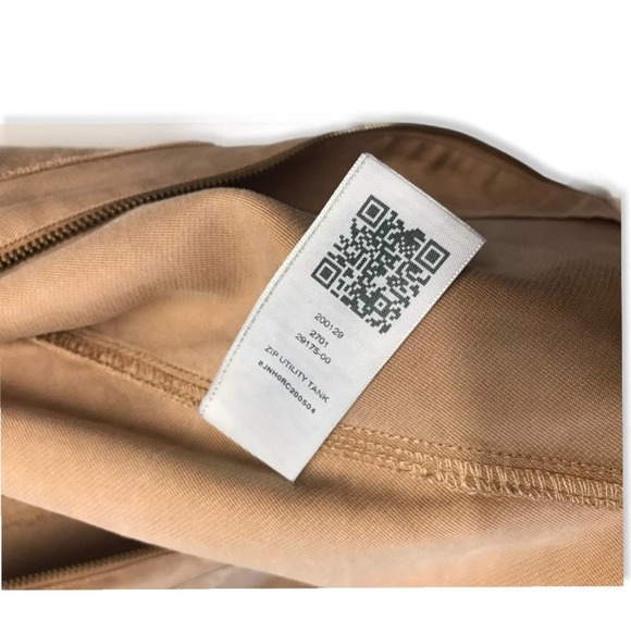 True Religion | NWOT Zip Front Utility Pocket Tank - Picture 10 of 11